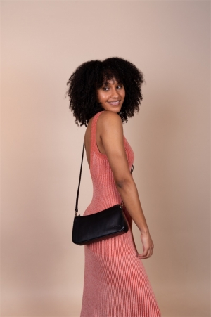 TAYLOR - CLASSIC LEATHER BLACK