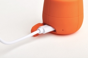 MINO X OPLAADBAAR SPEAKER - ORANGE ORANGE