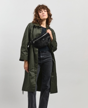 BLACK FORREST - WAIST BAG BLACK